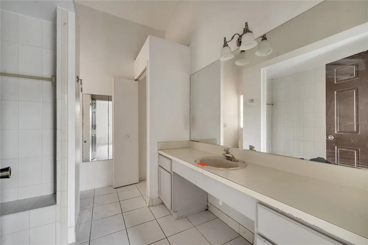 2650 Hilliard Ct