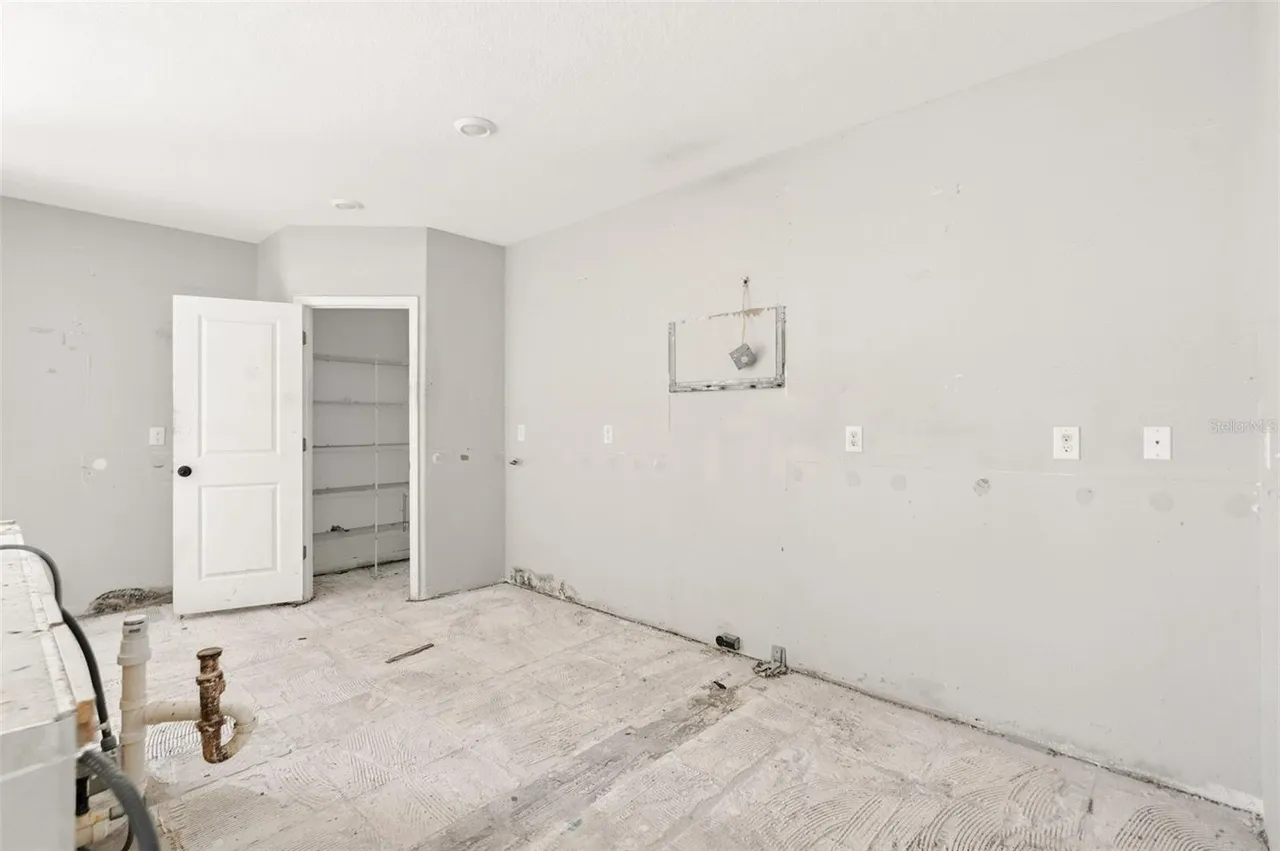 13909 Arbor Pines Dr